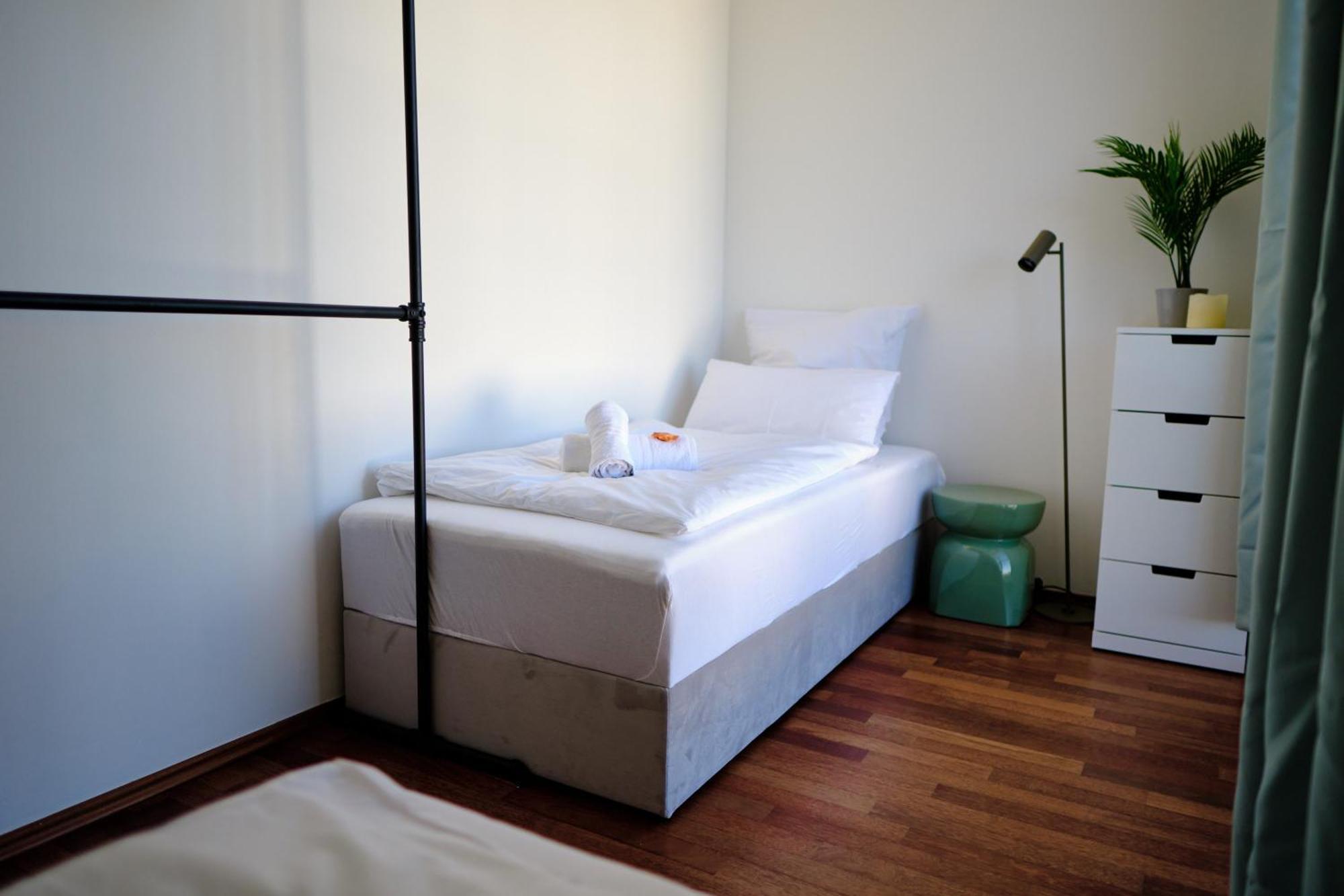 Historisches Deluxe Apartment Im Marianum Neuss Bagian luar foto