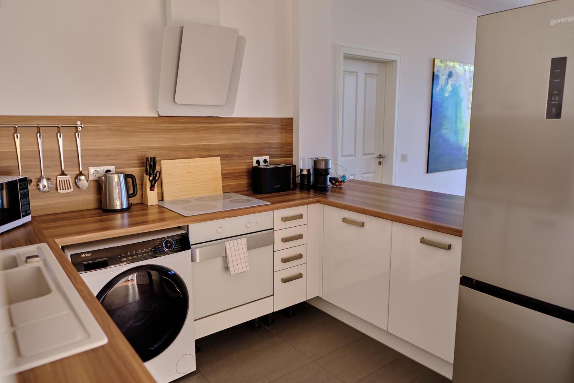 Historisches Deluxe Apartment Im Marianum Neuss Ruang foto
